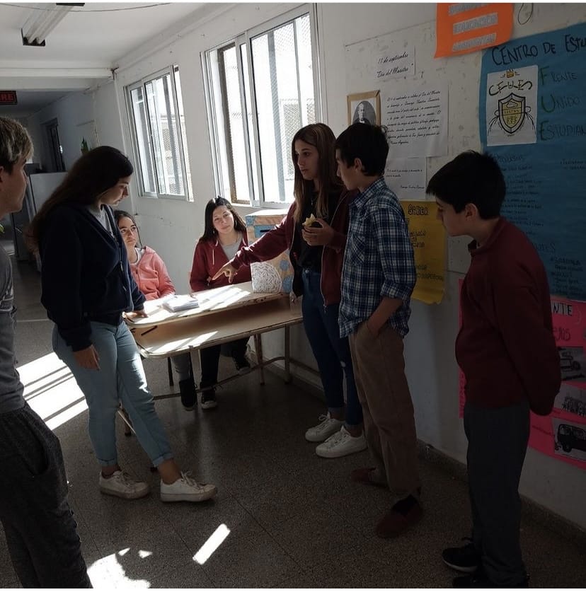 Votaciones para Centro de Estudiantes en Anexo 3061 - Fulton